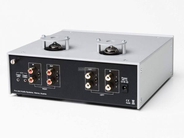 Pro-Ject Tube Box DS2 phono előerősítő hátlap