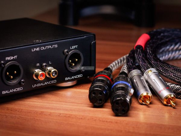 RCA és XLR kábelek