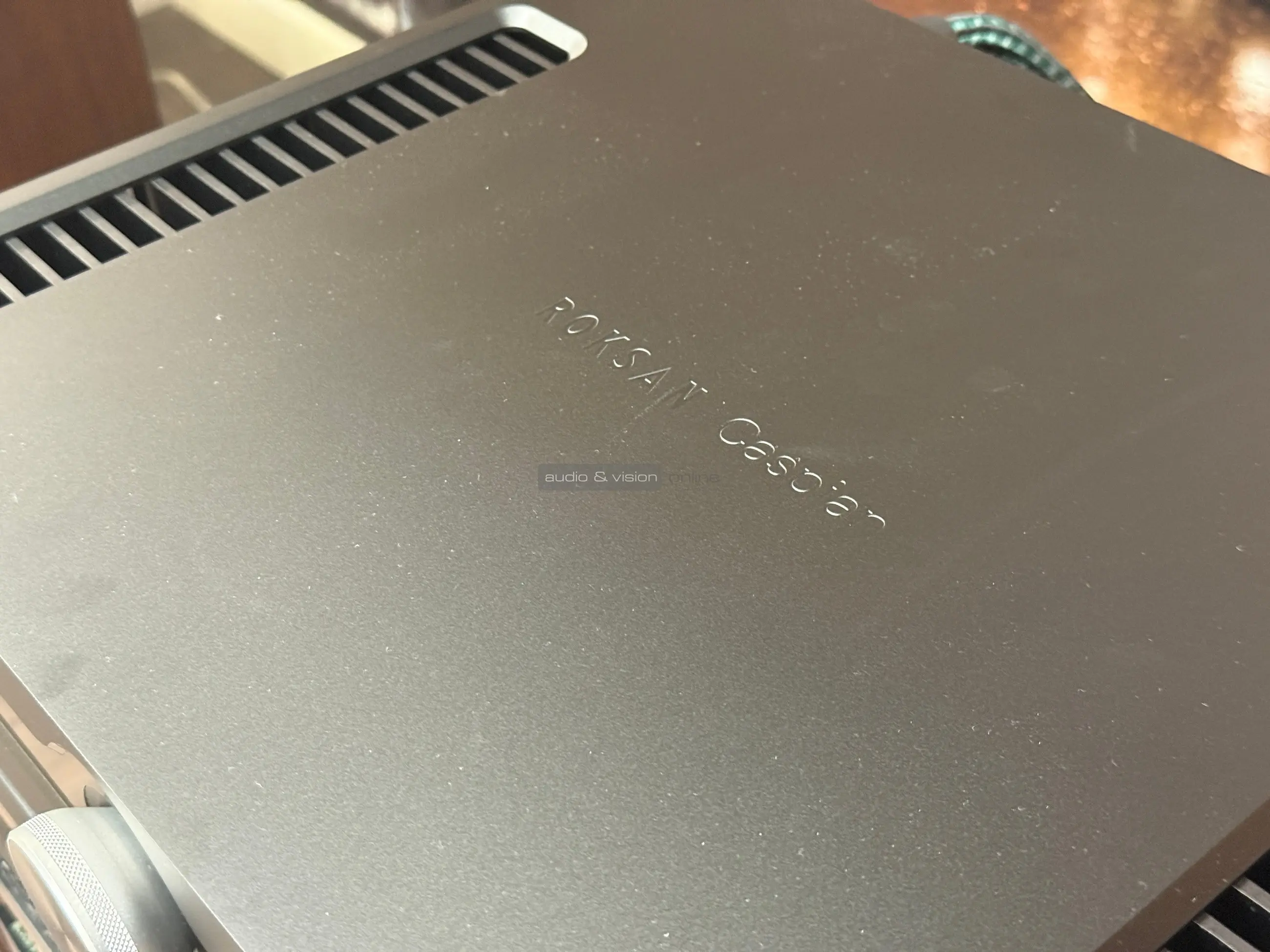 Roksan Caspian 4G elő-végfok fedlap