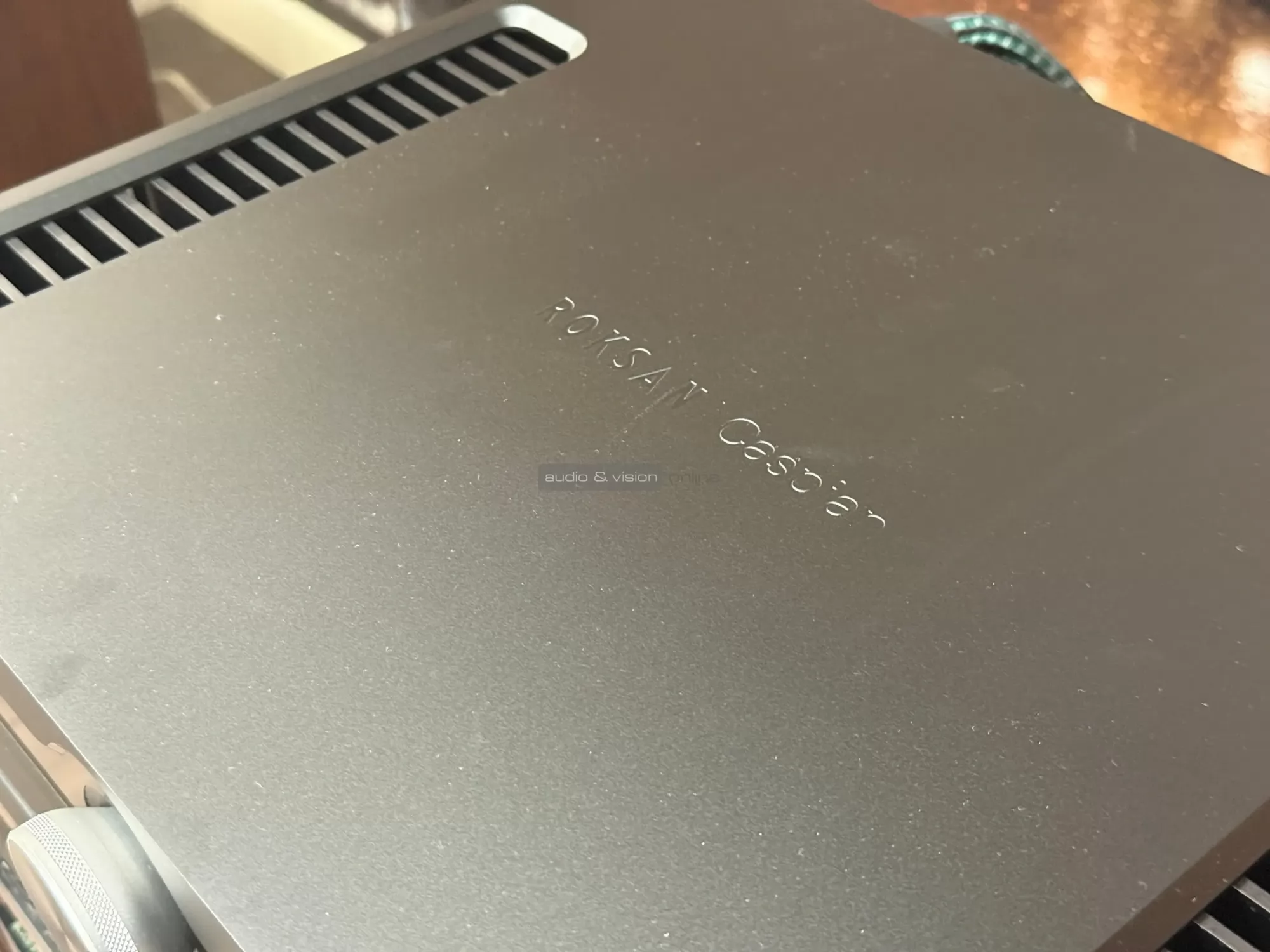 Roksan Caspian 4G elő-végfok fedlap