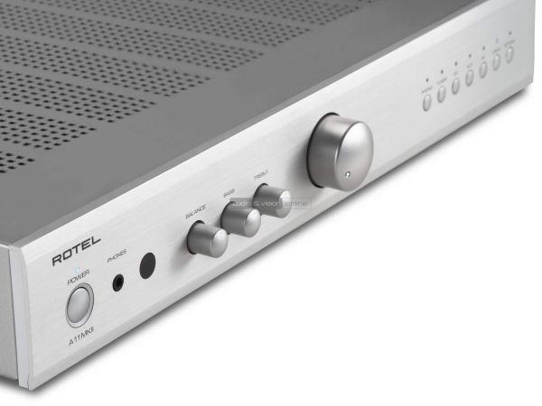 Rotel A11MKII sztereó erősítő