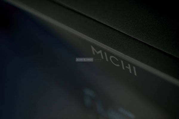 Rotel Michi P5 high end előfok