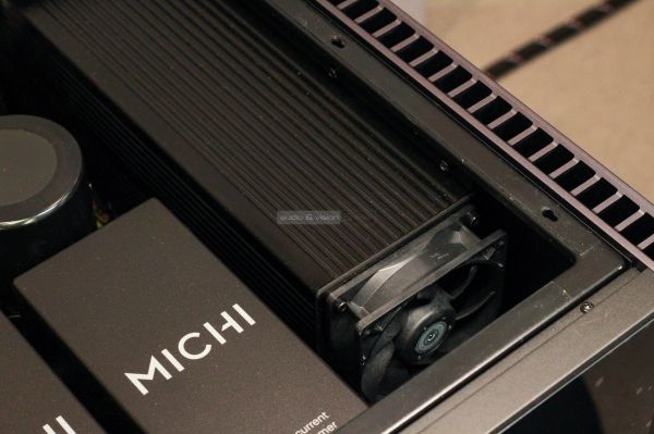Rotel Michi S5 high end végerősítő