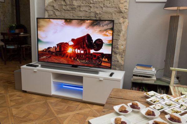 Samsung UHD TV 2015