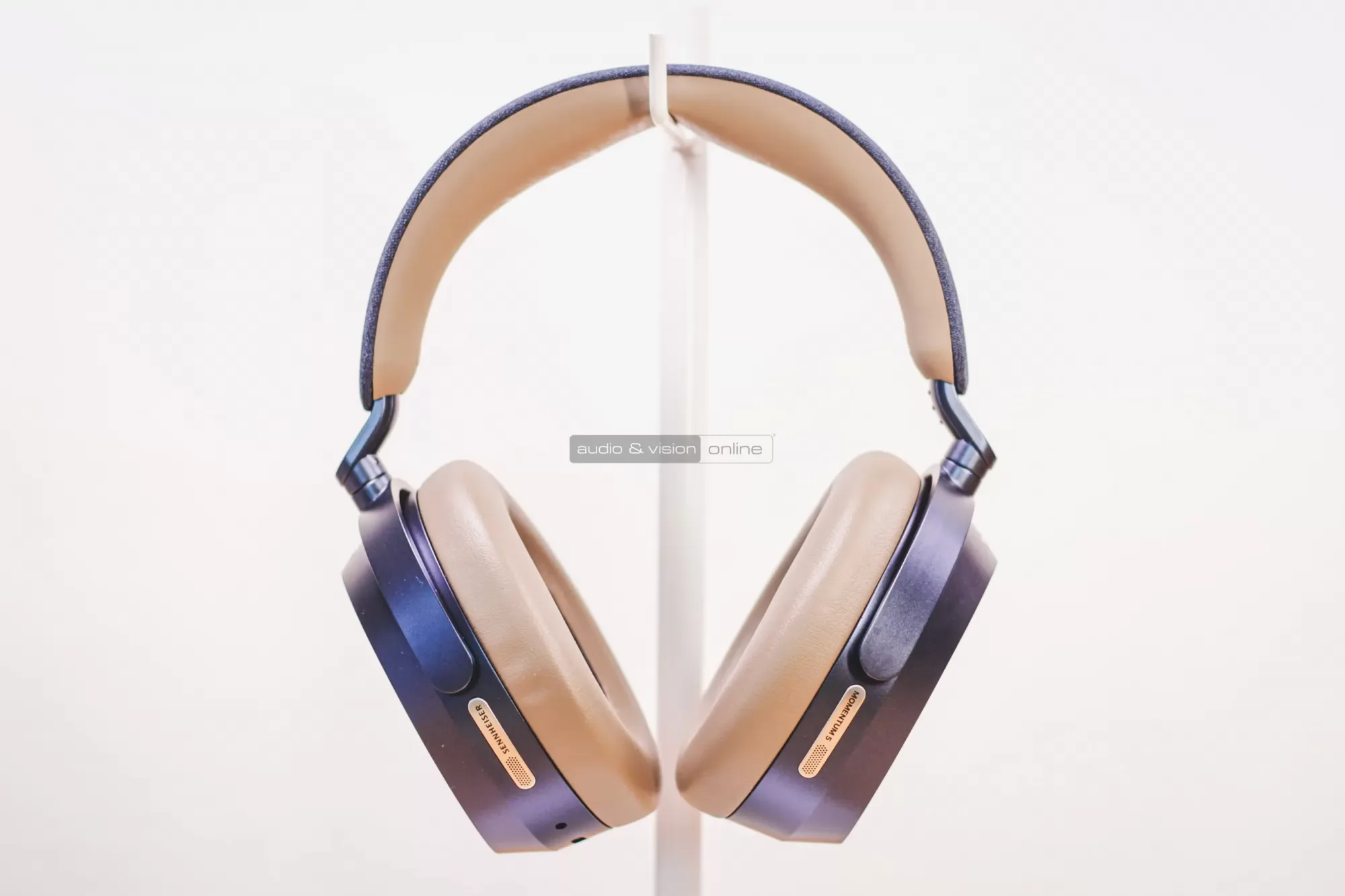 Sennheiser MOMENTUM 5 Wireless Bluetooth fejhallgató front