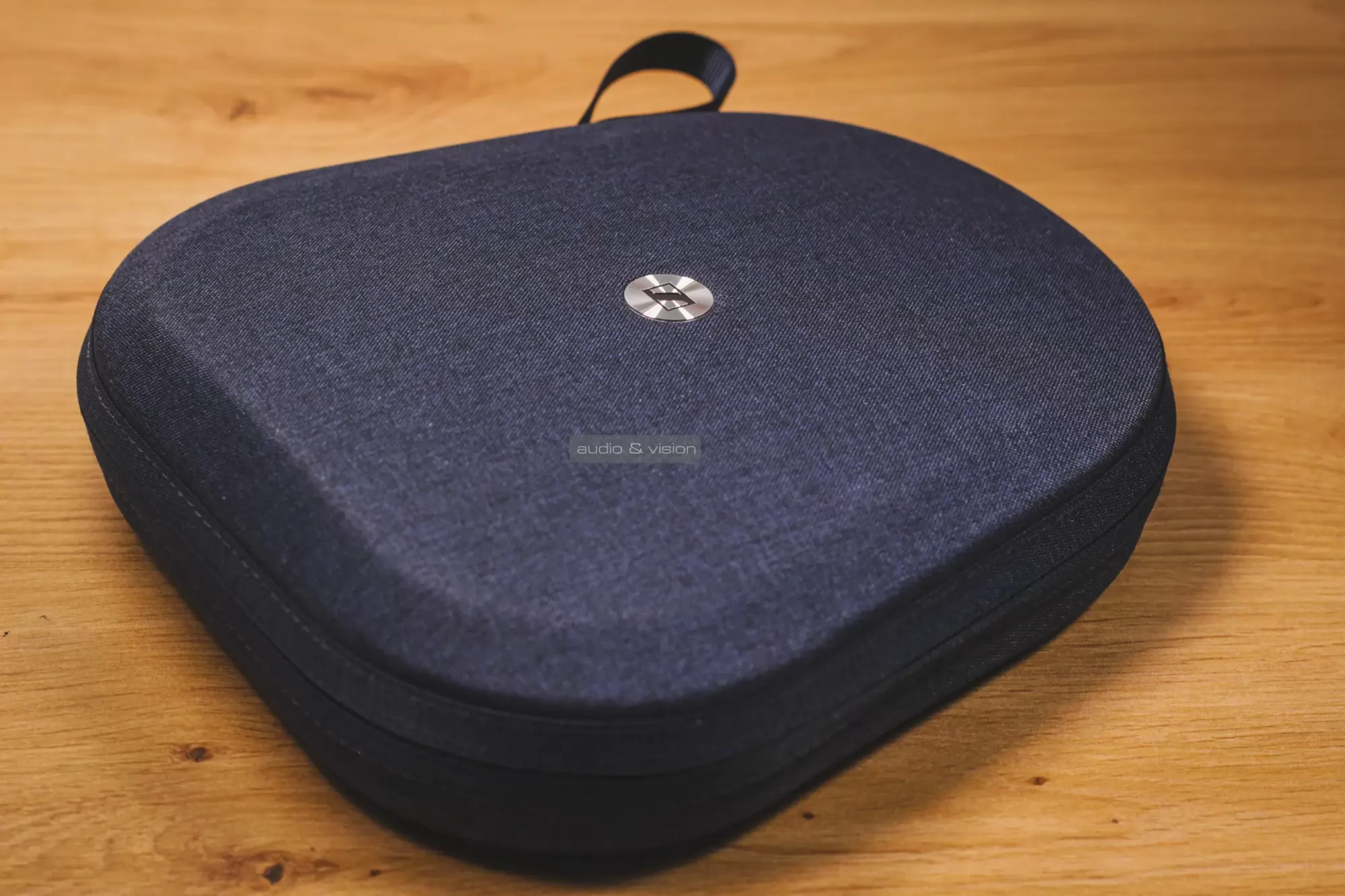 Sennheiser MOMENTUM 5 Wireless Bluetooth fejhallgató tok