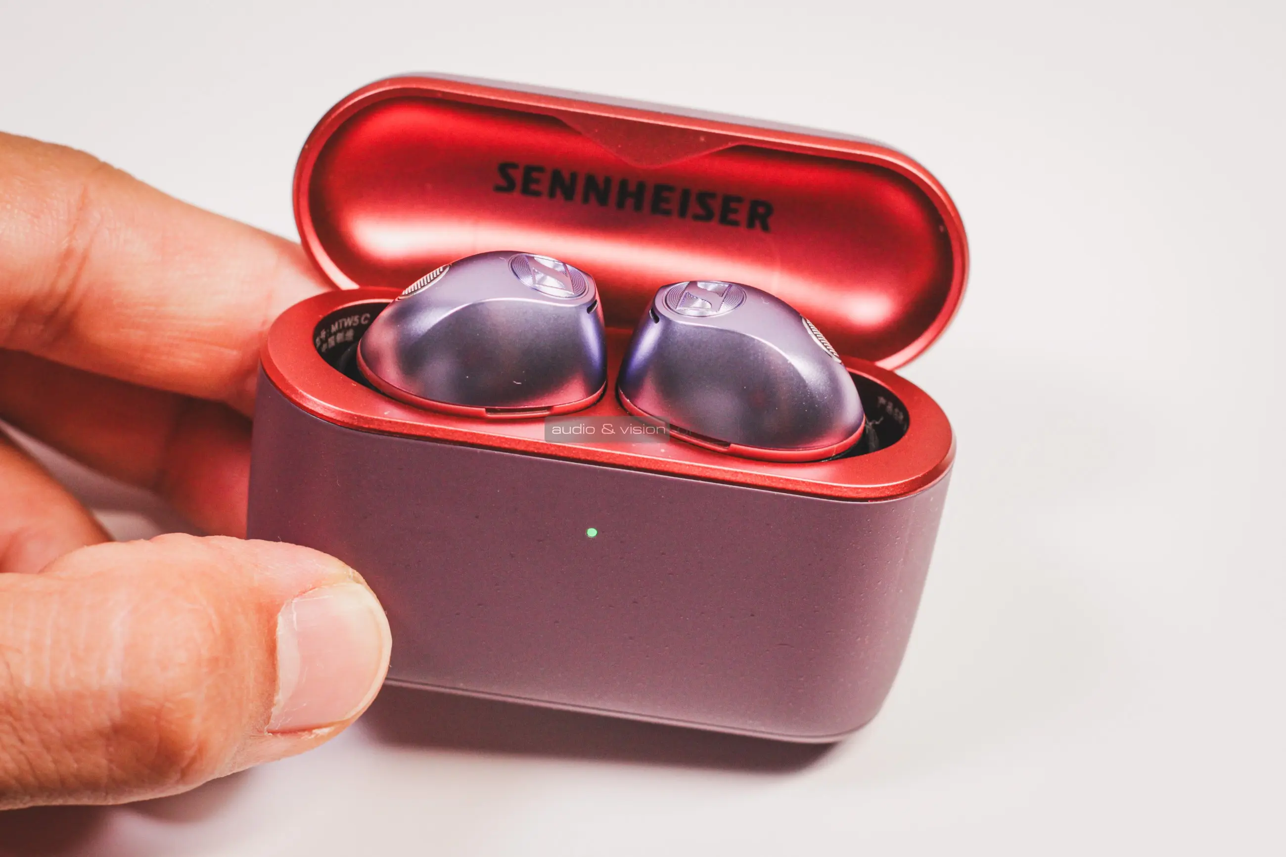 Sennheiser MOMENTUM True Wireless 5 Bluetooth fülhallgató