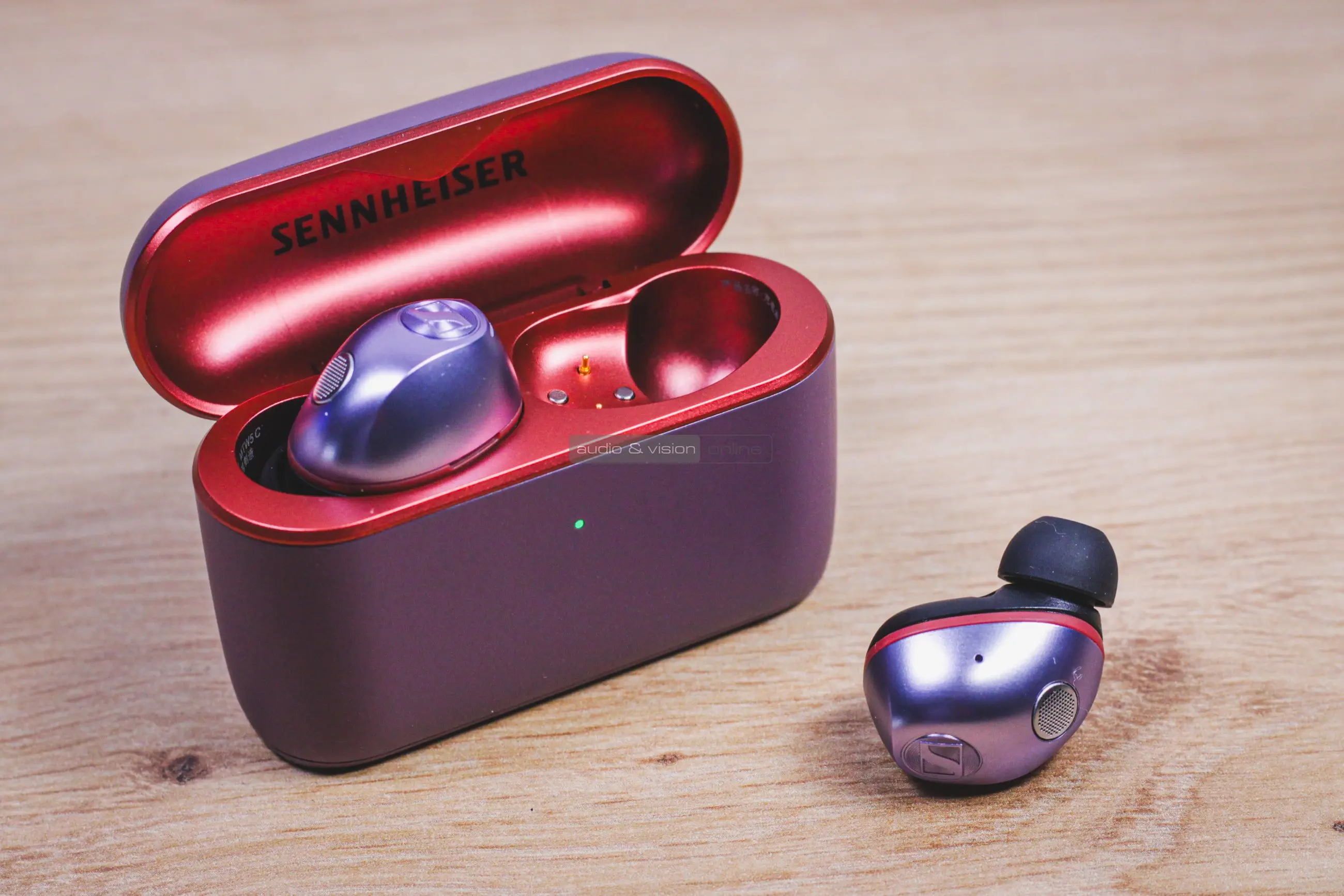 Sennheiser MOMENTUM True Wireless 5 Bluetooth fülhallgató