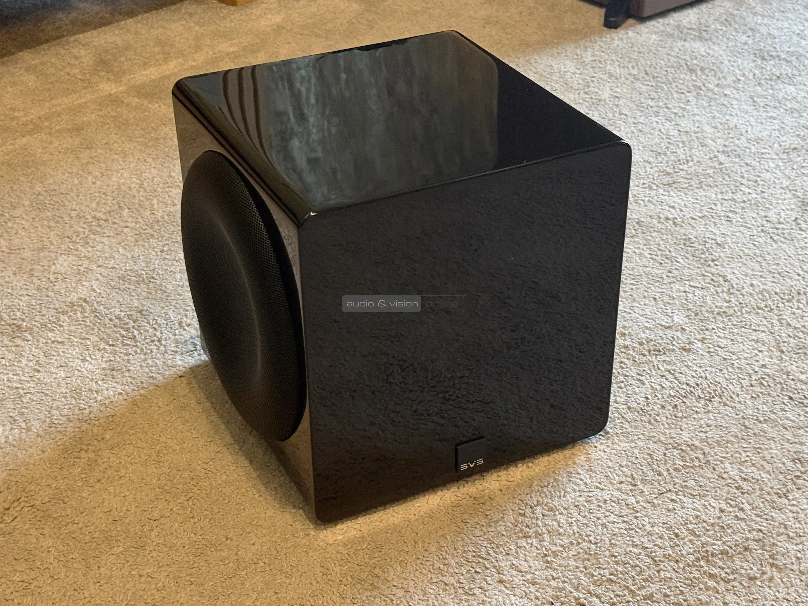 SVS 3000 Micro REvolution mélyláda