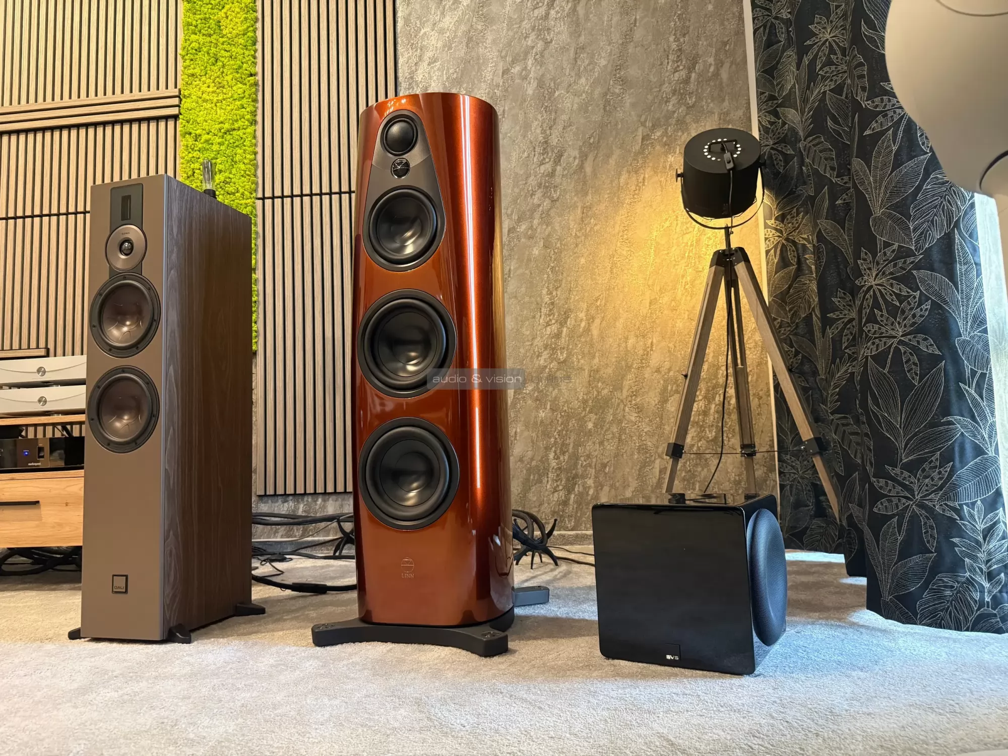 SVS 3000 Micro REvolution mélyláda