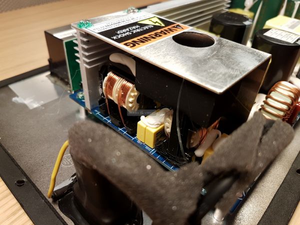 SVS SB16-Ultra amp