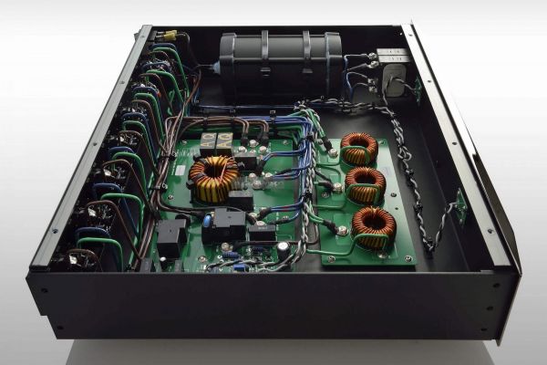 AudioQuest Niagara 3000 tápszűrő