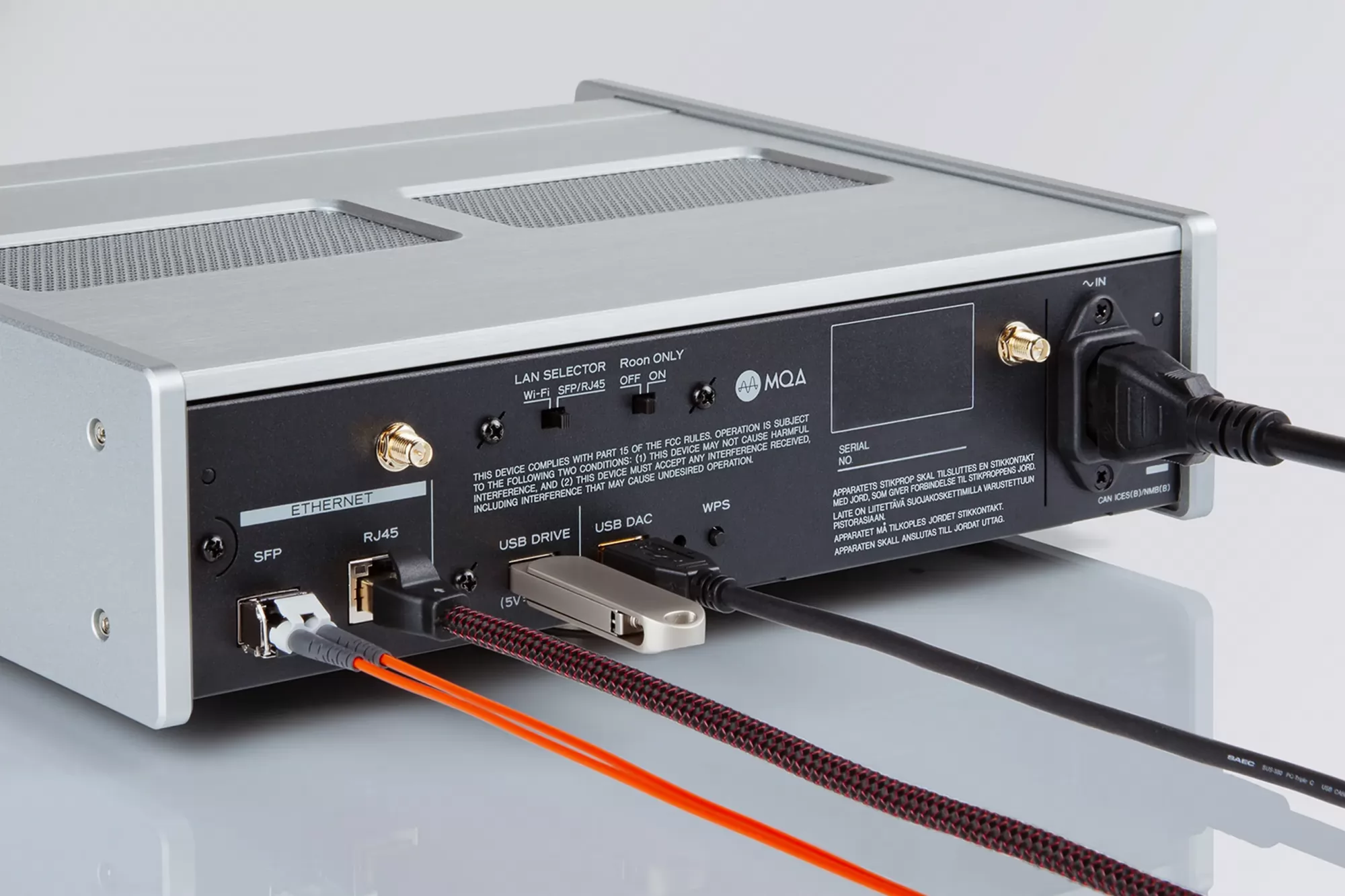 TEAC NT-507T hálózati futómű hátlap