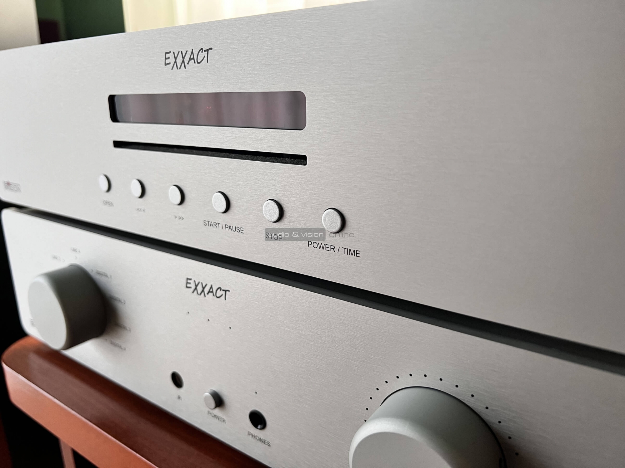 Trigon EXXACT INTEGRATED sztereó erősítő és EXXACT CD-PLAYER CD-lejátszó