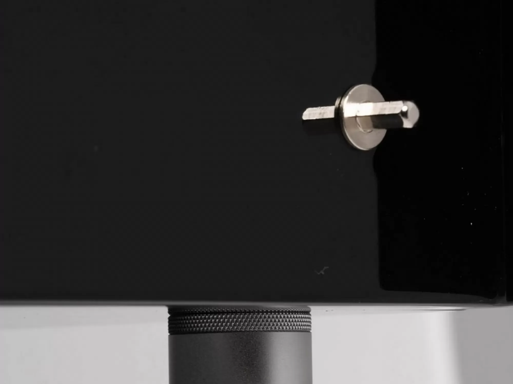 Velodyne SPL-X10 aktív mélyláda