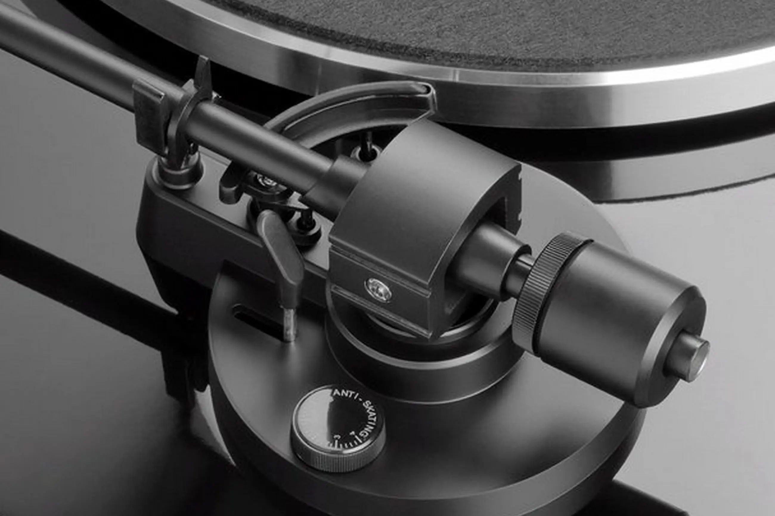 Yamaha TT-S303 vinyl lemezjátszó hangkar