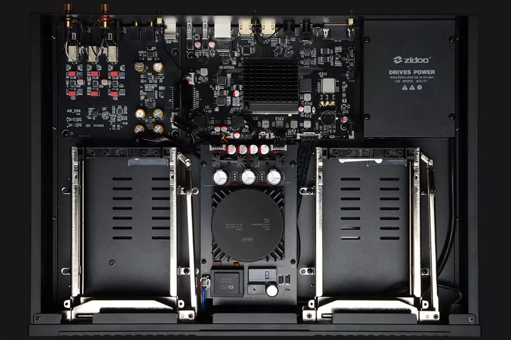 Zidoo UHD8000 hálózati médialejátszó