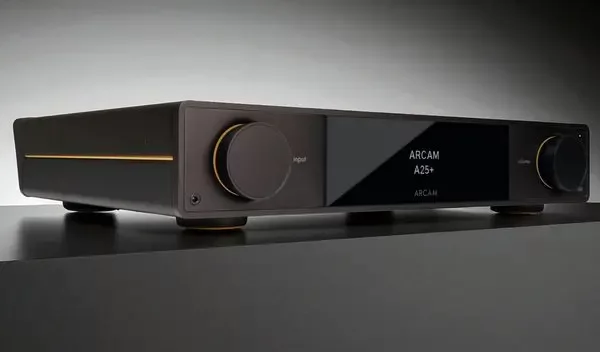 Arcam Radia A15Plus sztereó erősítő
