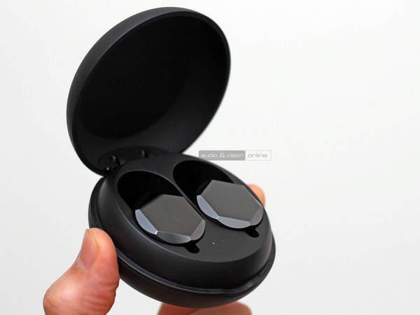 BUTTONS Air TWS Bluetooth fülhallgató