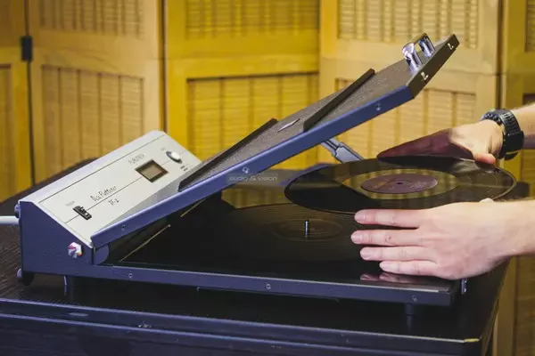 Furutech FP-2 lemez kiegyengető