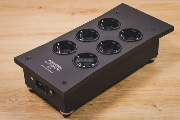 Furutech e-TP609E NCF-N1 hifi tápelosztó