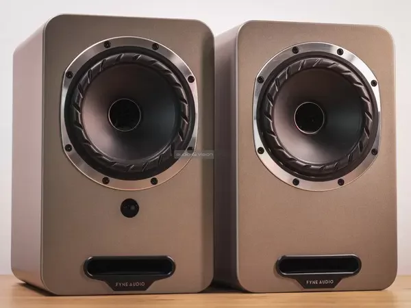 Fyne Audio Cubitt 5 aktív hangfal teszt