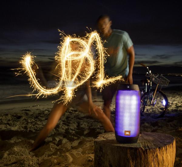 JBL Pulse 2 Bluetooth hangszóró