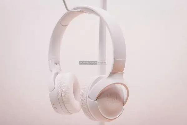 JBL Tune 520BT Bluetooth fejhallgató