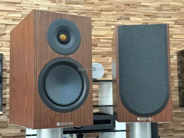 Monitor Audio Silver 50 8G hangfal