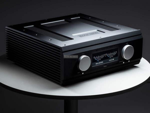 Musical Fidelity NU-VISTA 800.2 high end erősítő