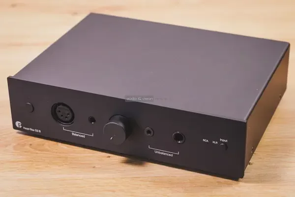 Pro-Ject Head Box S3 B fejhallgató erősítő